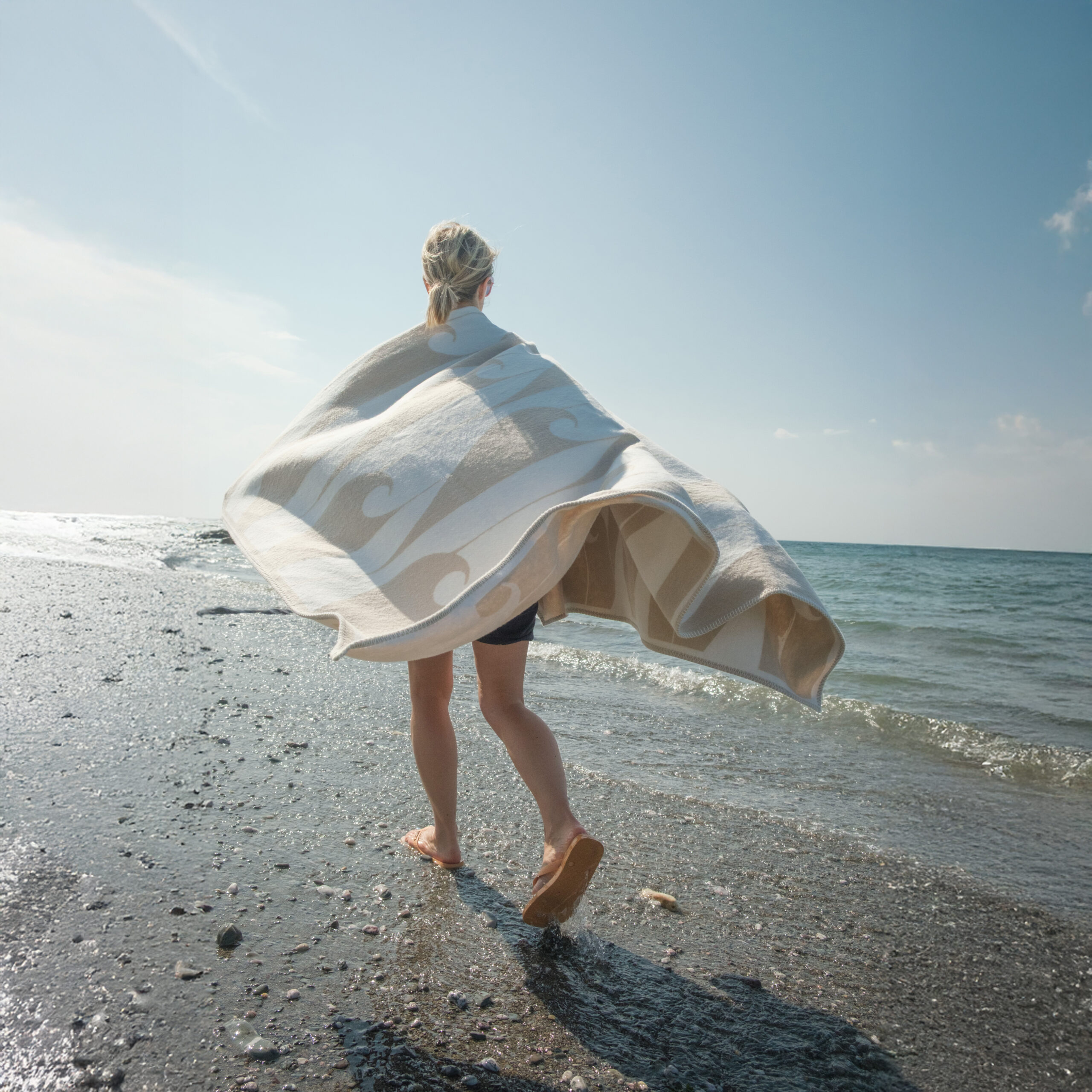 Ethically made, effortlessly beautiful – meet the Sandy Beach Throw